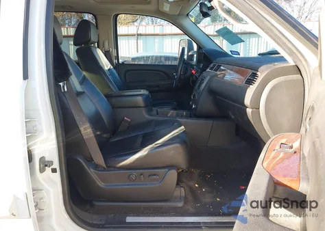 2007 GMC Yukon Xl 2500 Slt z USA, uszkodzony, nr VIN 1GKGC26K57R357131